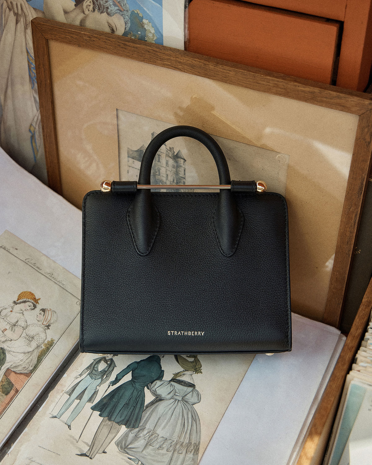 Nano Tote - Black