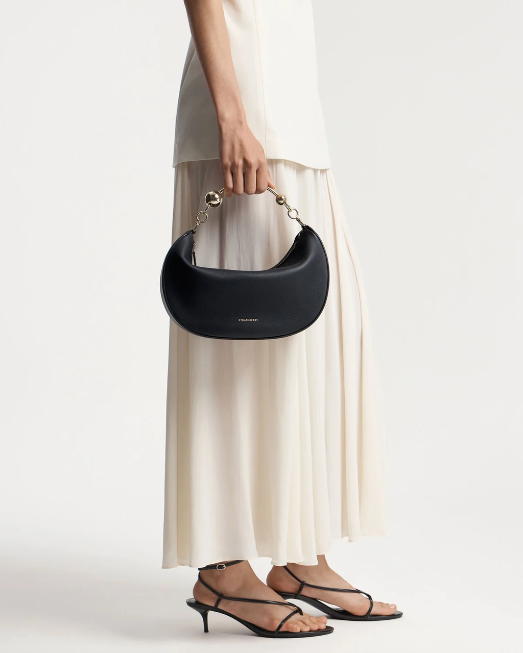 Crescent Moon - Black