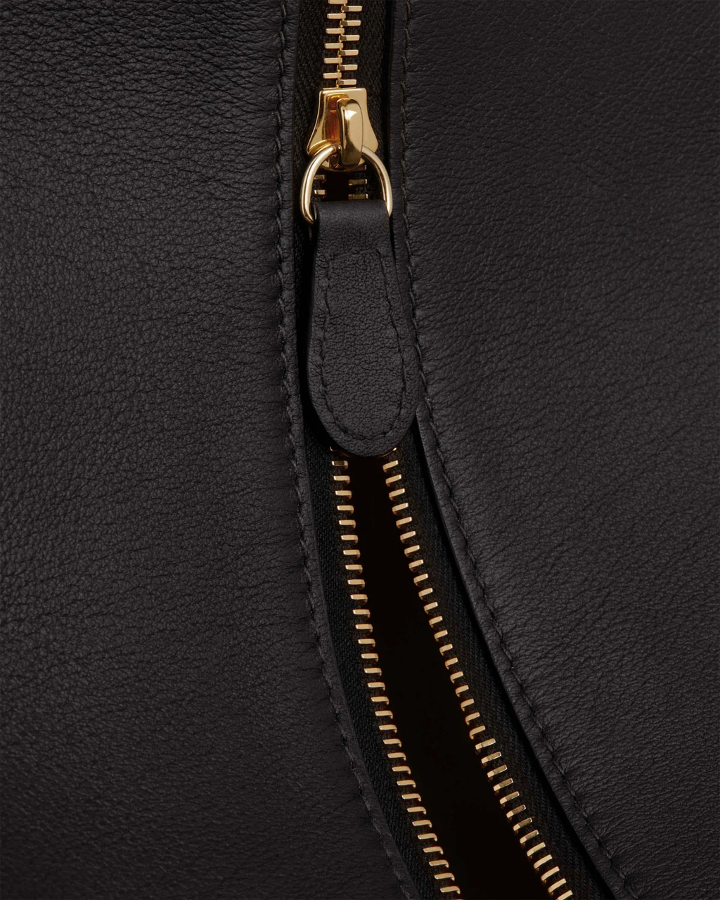 Crescent Moon - Black