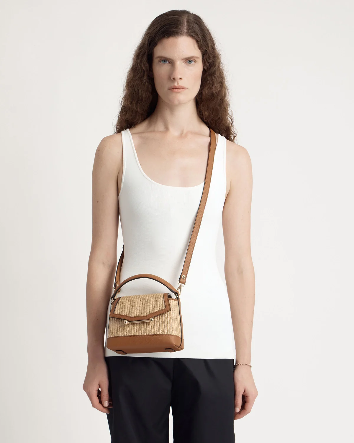 Mosaic Nano - Tan/Natural Raffia