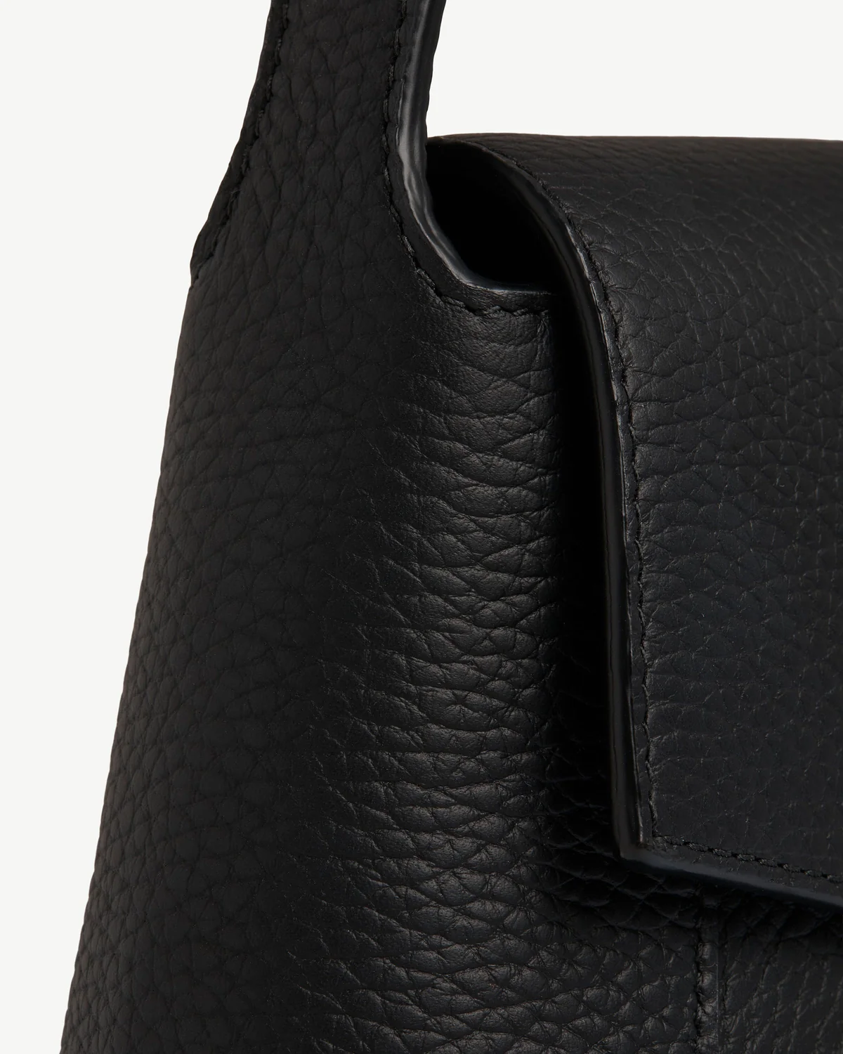 Mosaic Shoulder - Black